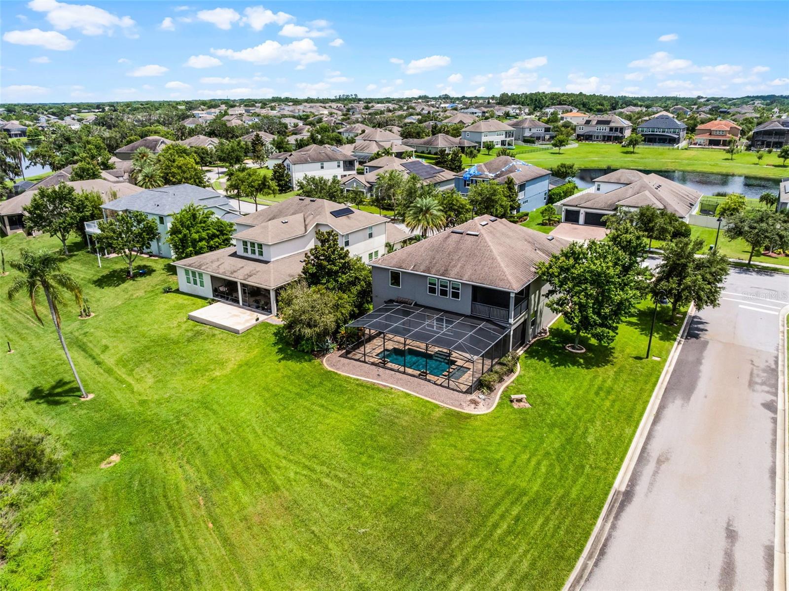 Image 7 of 72 For 15900 Citrus Knoll Drive