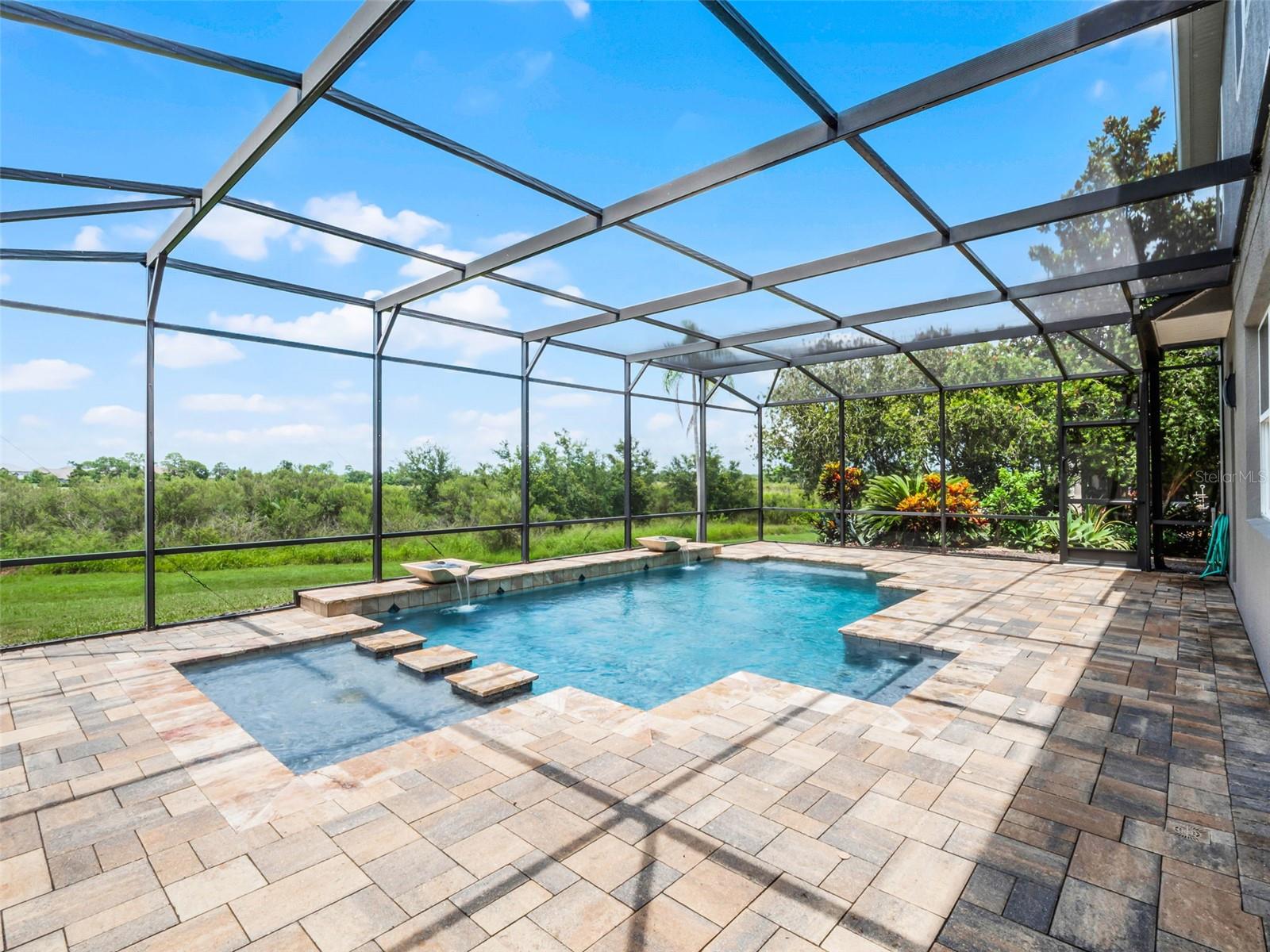 Image 8 of 72 For 15900 Citrus Knoll Drive