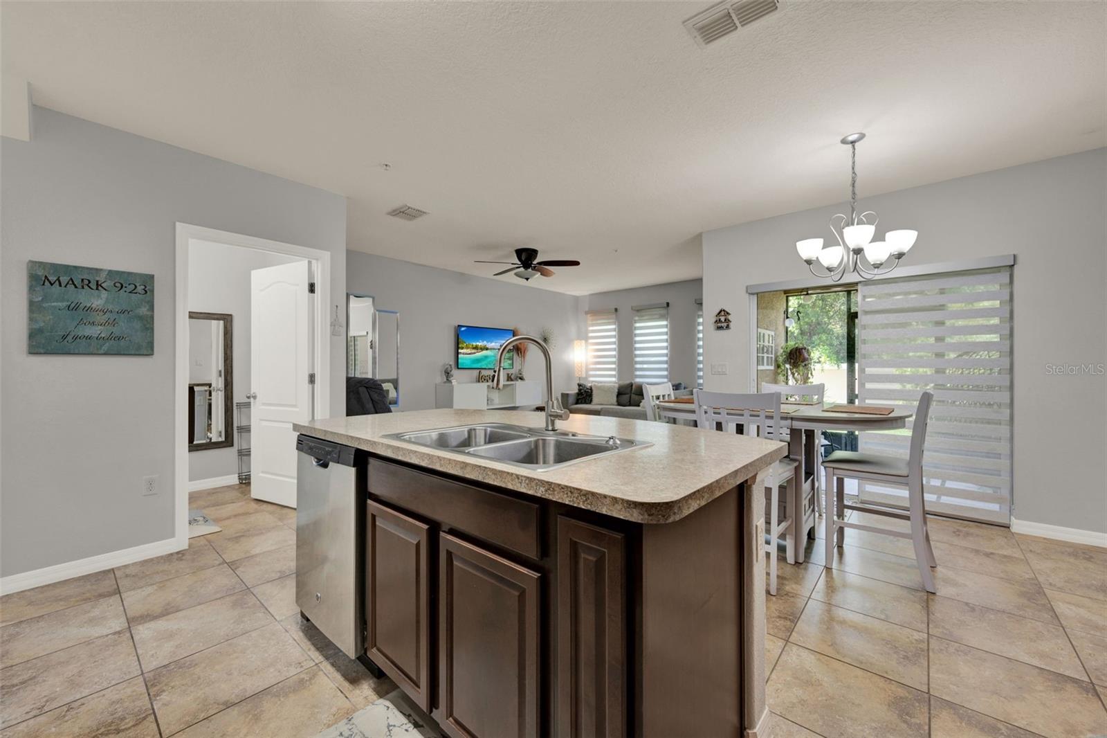 Image 18 of 42 For 2508 Seven Oaks Drive