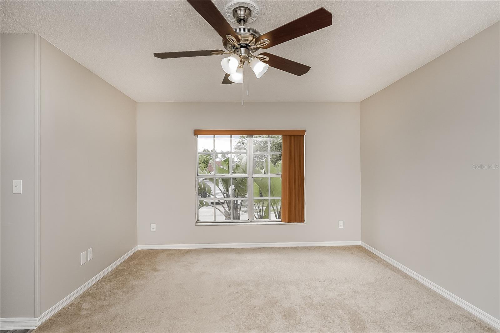 Image 7 of 17 For 1000 Mccully Court