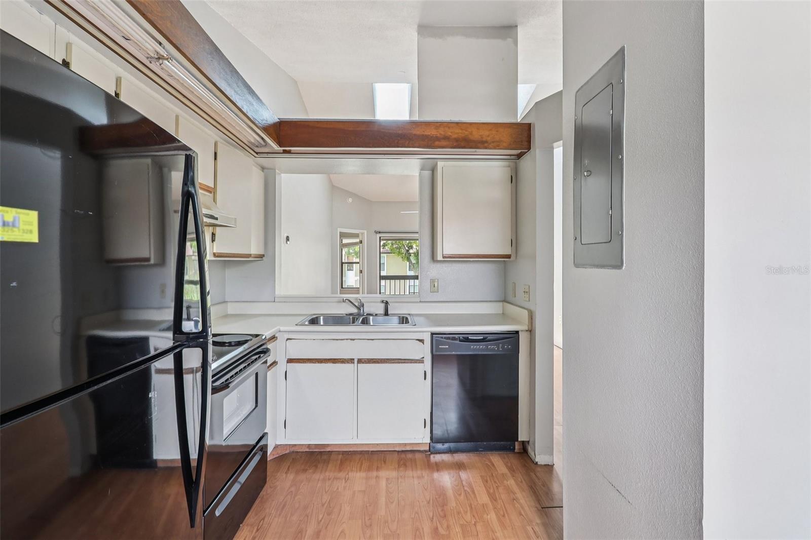 Image 11 of 55 For 3118 Semoran Boulevard 2
