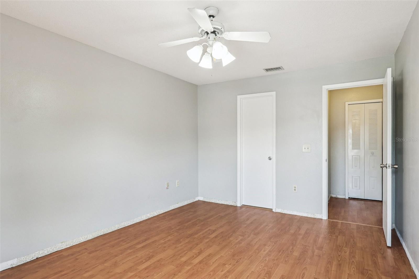 Image 22 of 55 For 3118 Semoran Boulevard 2