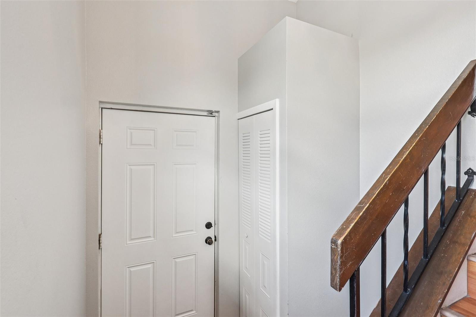 Image 5 of 55 For 3118 Semoran Boulevard 2
