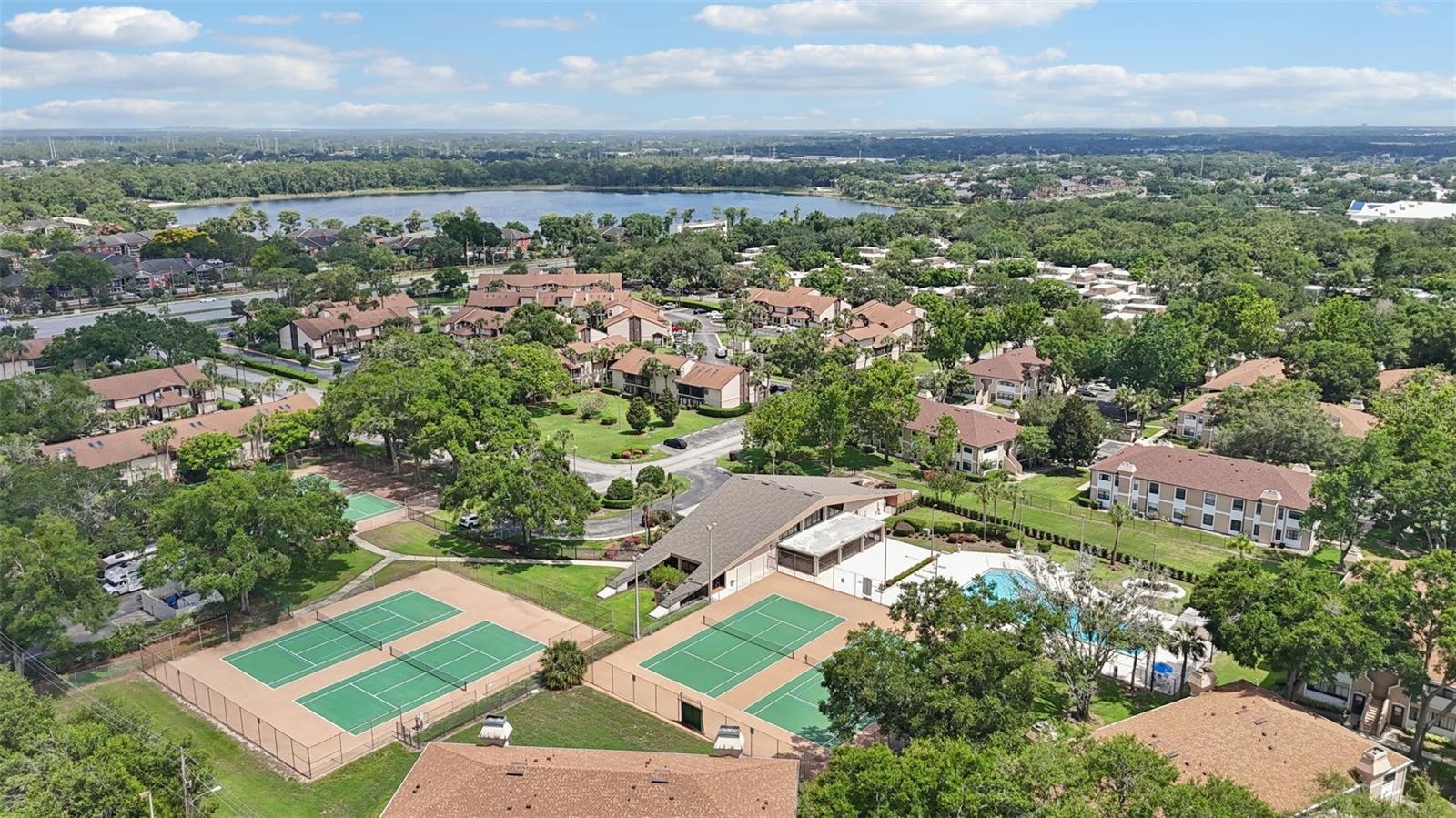 Image 51 of 55 For 3118 Semoran Boulevard 2