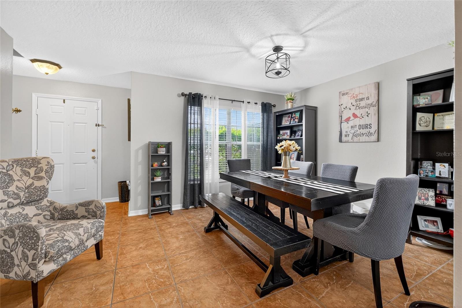 Image 11 of 49 For 1224 Blackwater Pond Drive