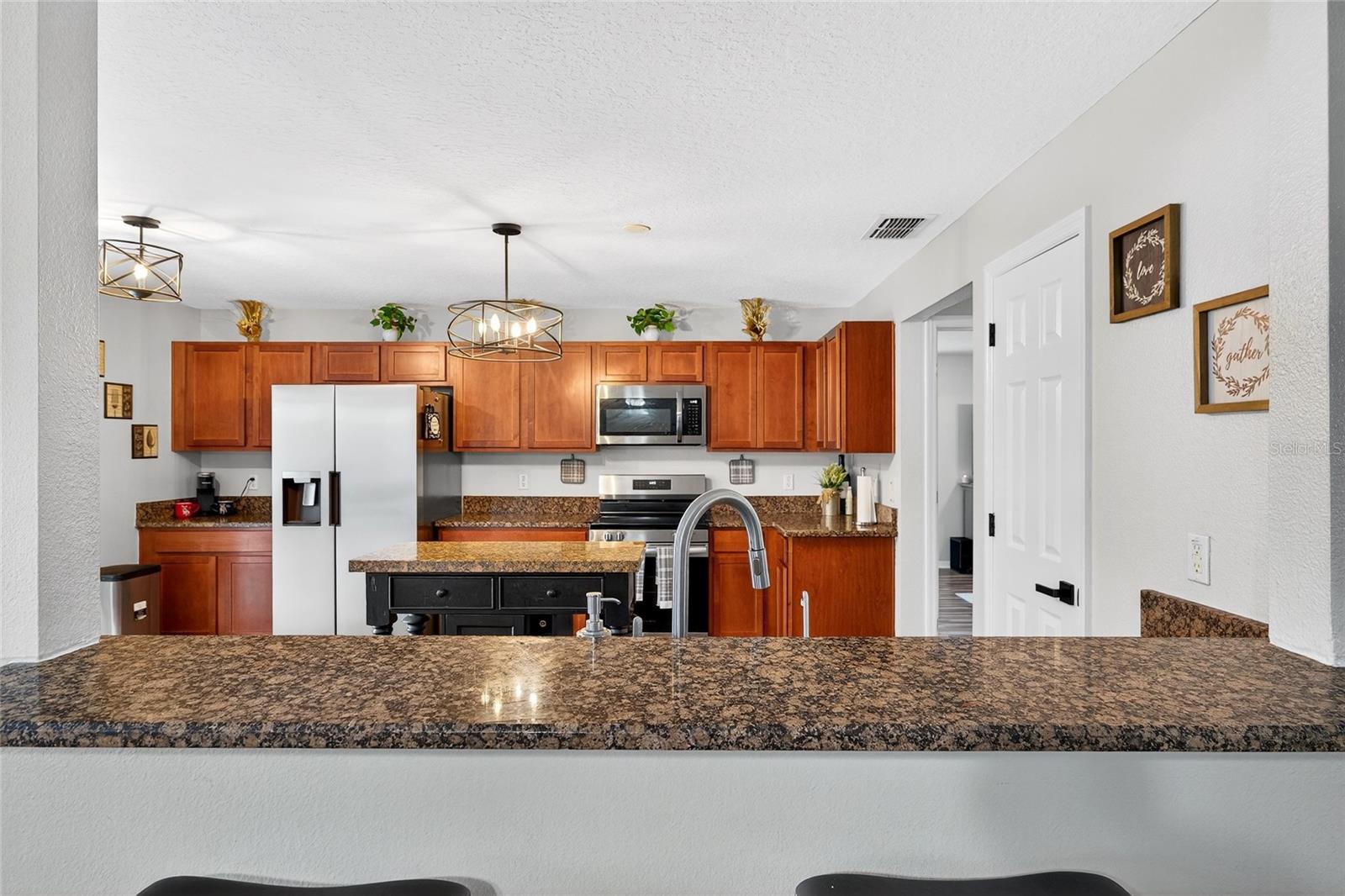 Image 21 of 49 For 1224 Blackwater Pond Drive