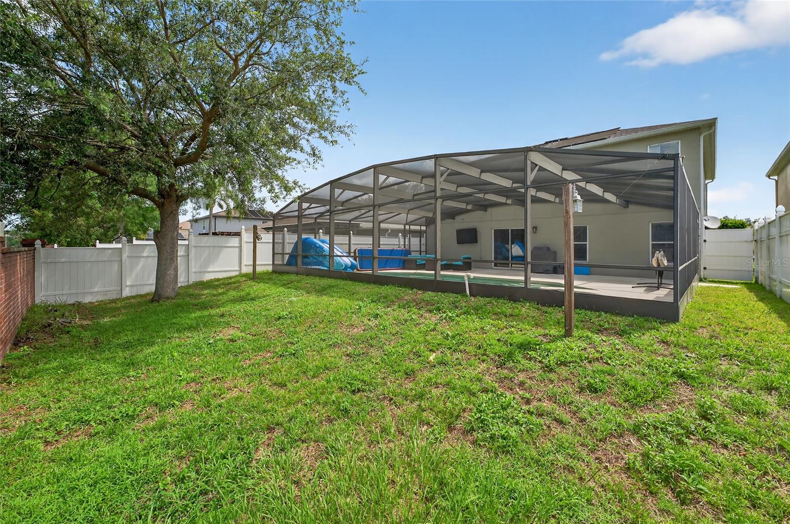 Image 9 of 49 For 1224 Blackwater Pond Drive