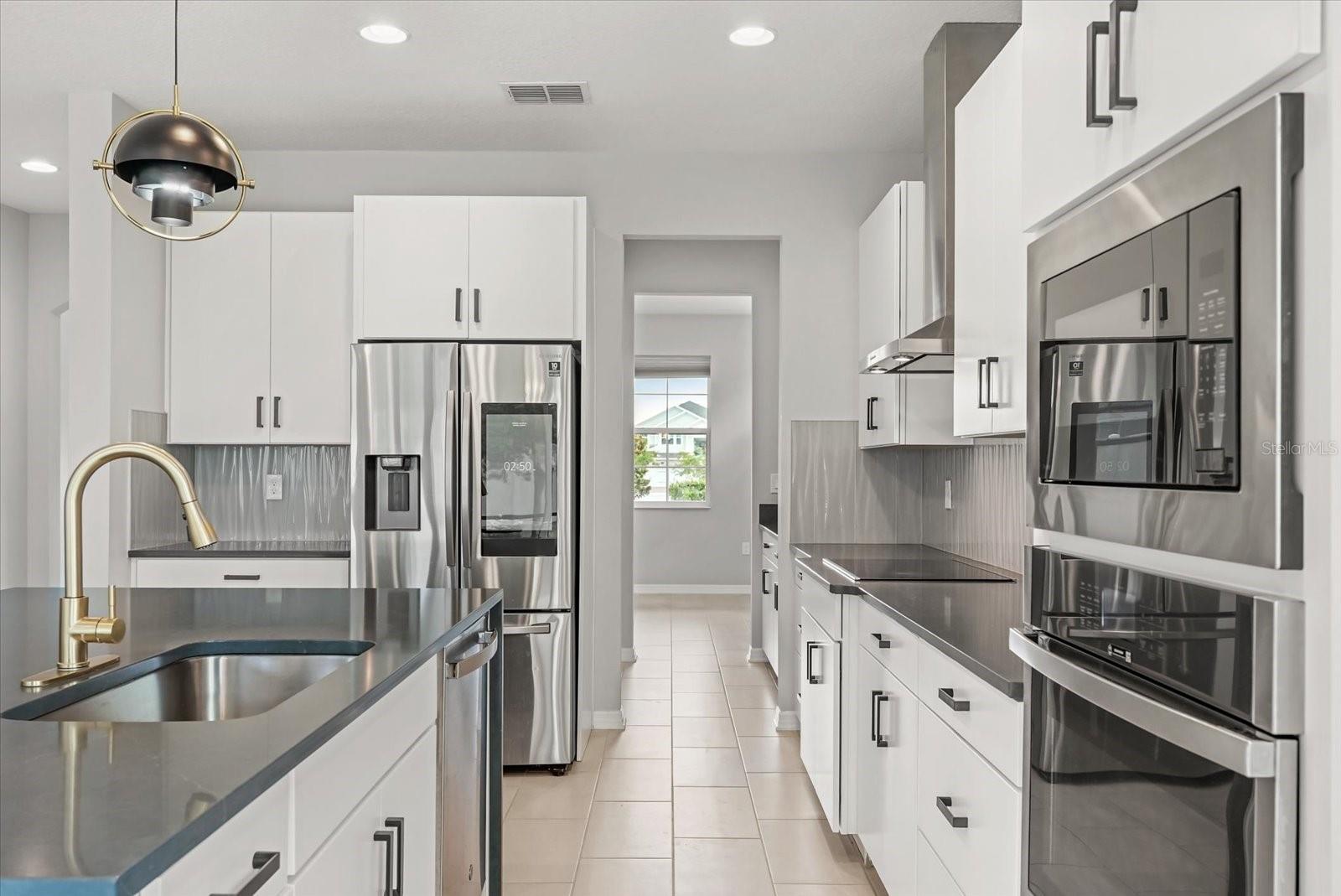 Image 5 of 22 For 2541 Leyland Cypress Lane