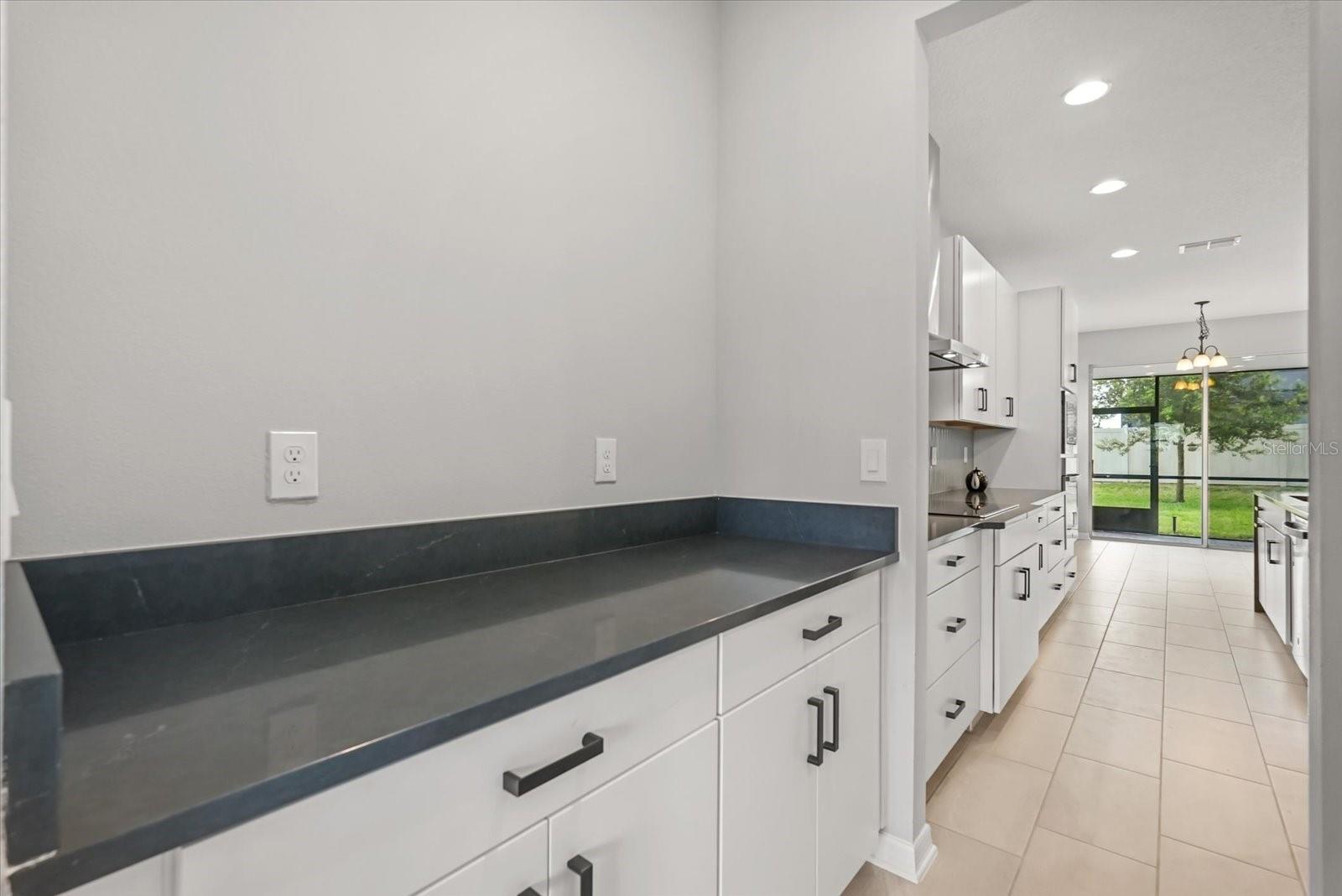 Image 7 of 22 For 2541 Leyland Cypress Lane
