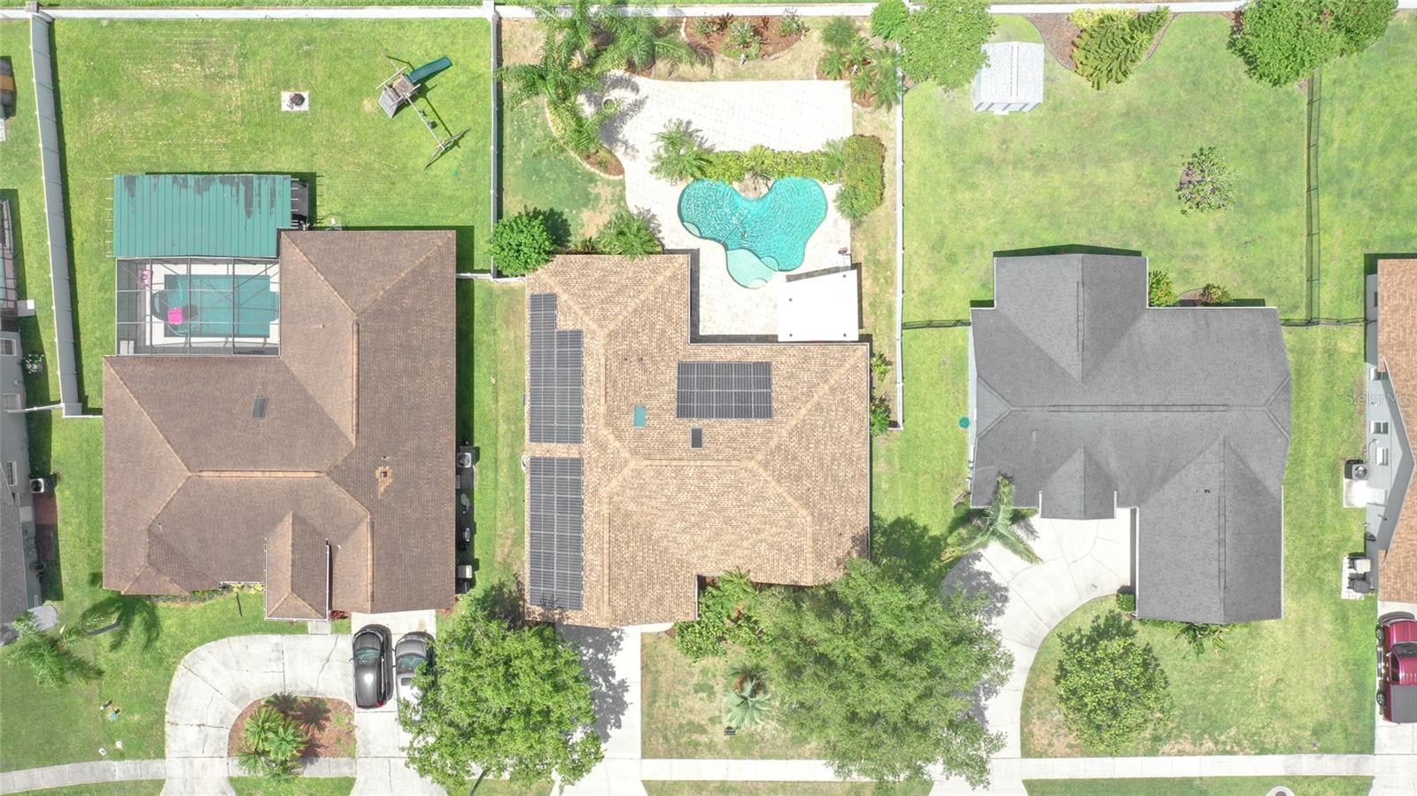 Image 15 of 16 For 2406 Sweetwater Boulevard