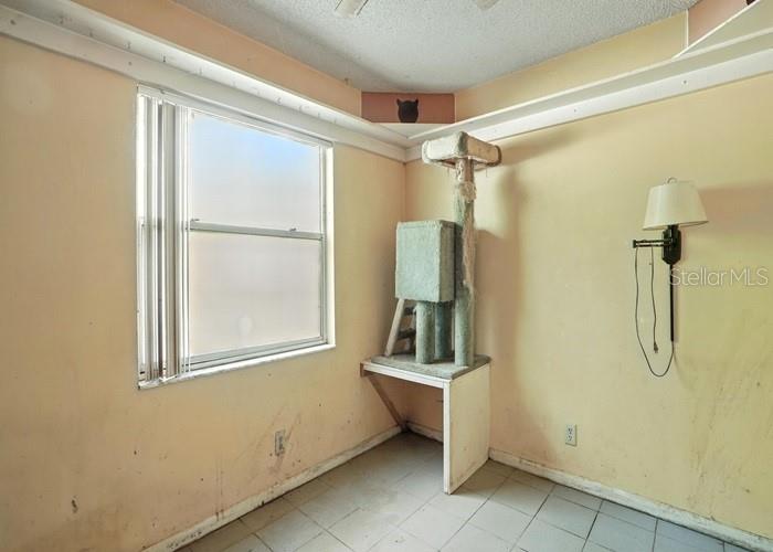 Image 10 of 18 For 2645 44th Street