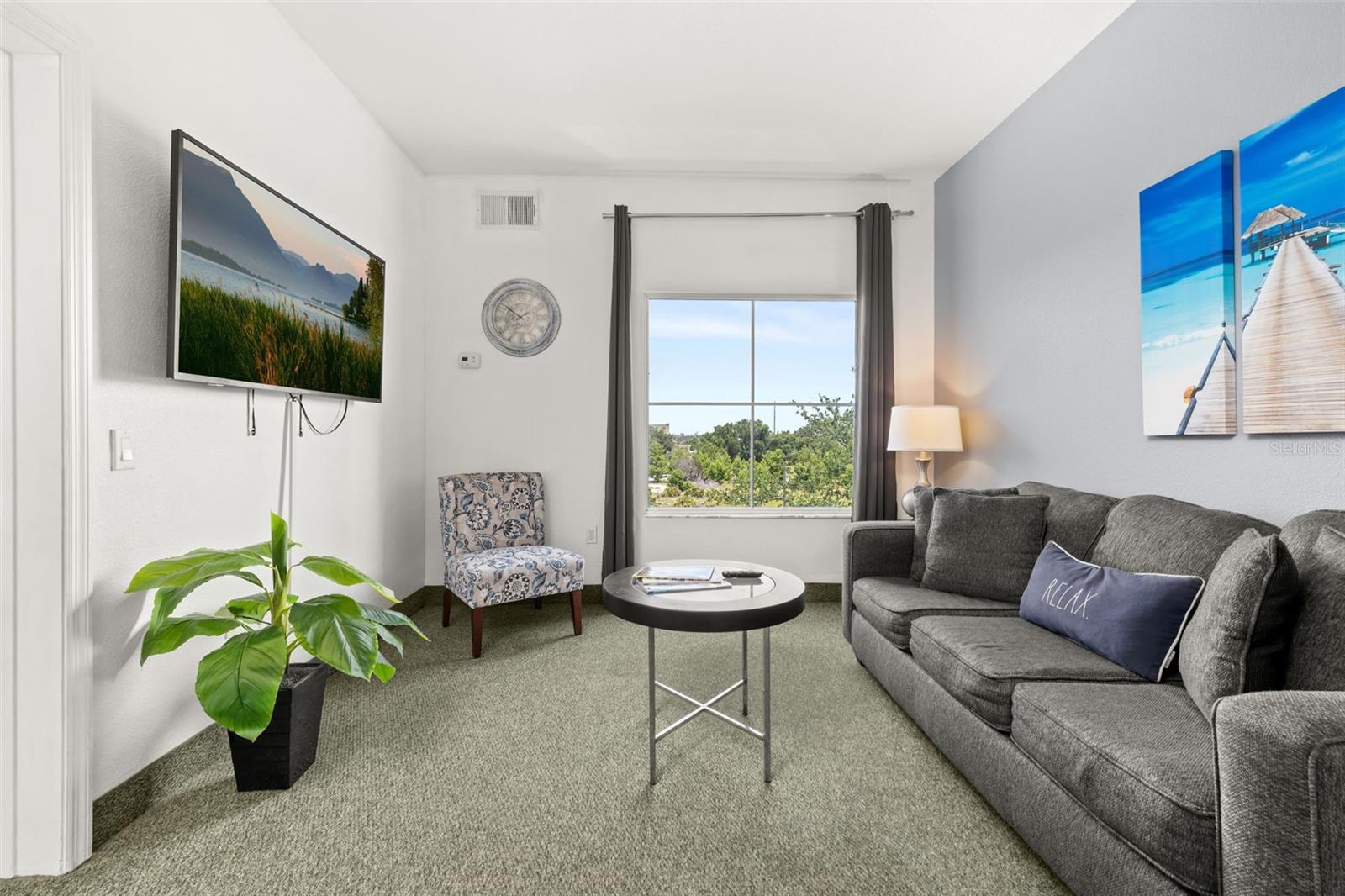 Image 11 of 56 For 8303 Palm Parkway 402