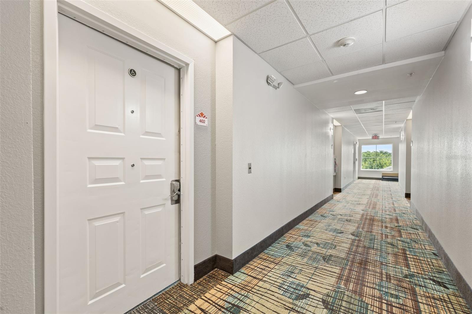 Image 26 of 56 For 8303 Palm Parkway 402