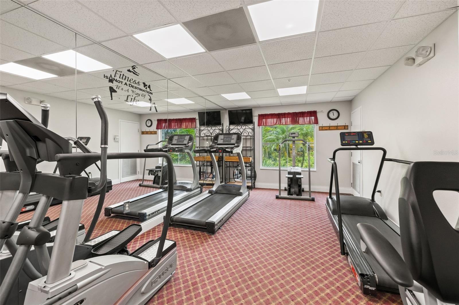 Image 34 of 56 For 8303 Palm Parkway 402