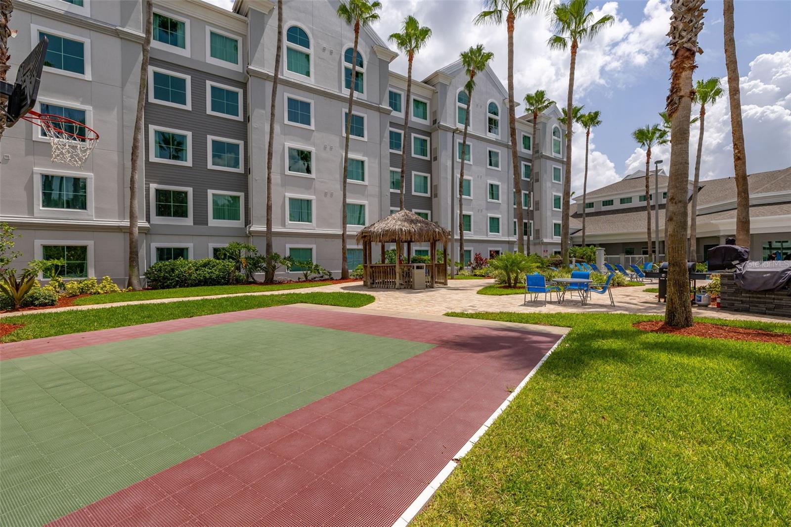 Image 52 of 56 For 8303 Palm Parkway 402