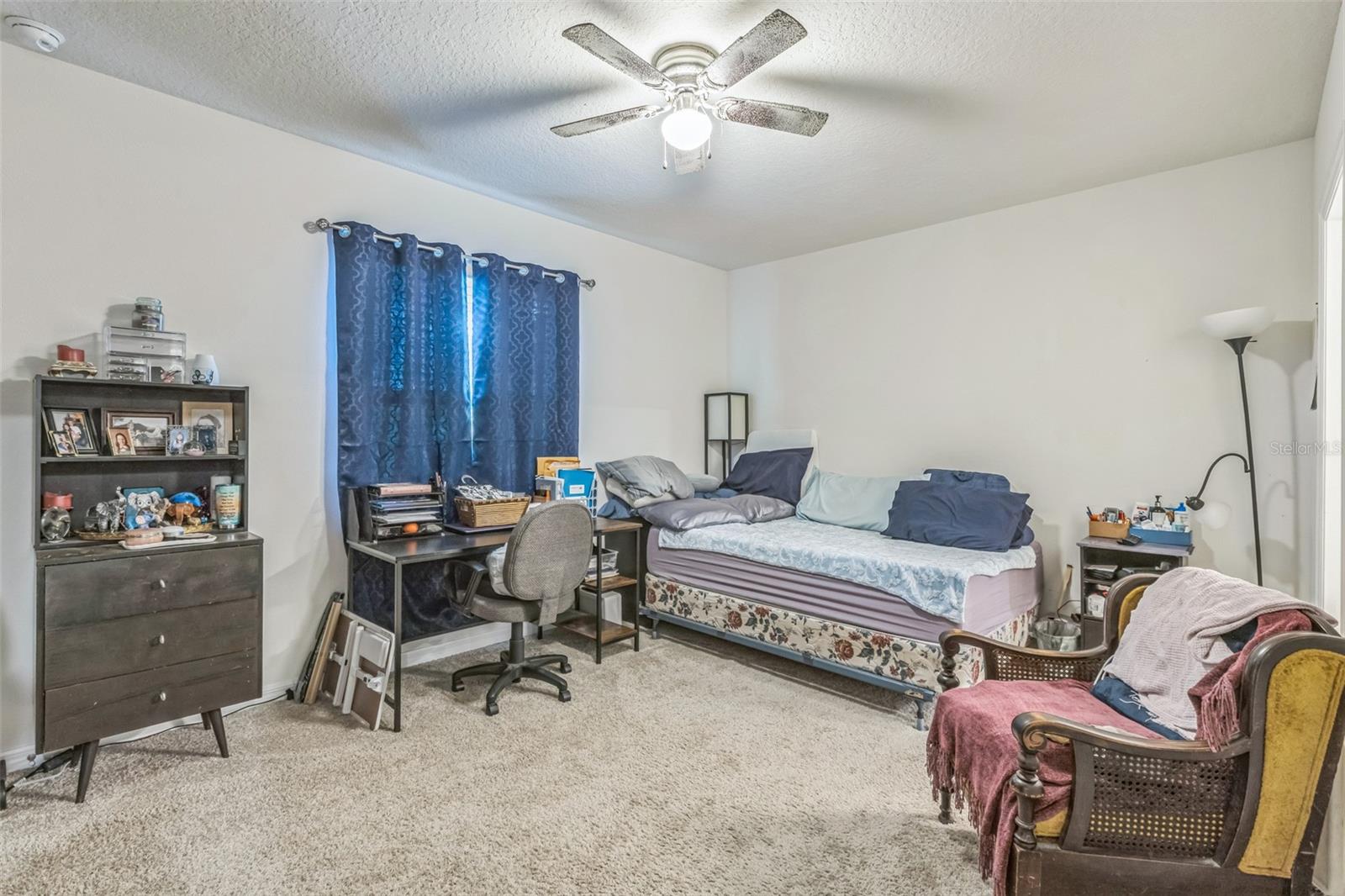 Image 20 of 24 For 819 Lucent Sands Court