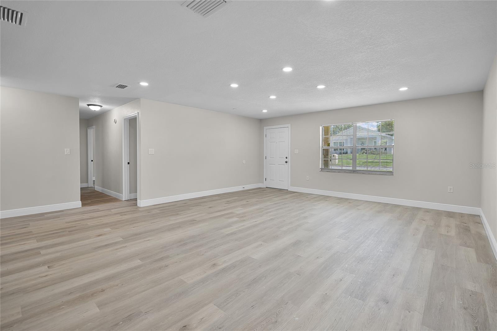 Image 7 of 24 For 1011 13th Street