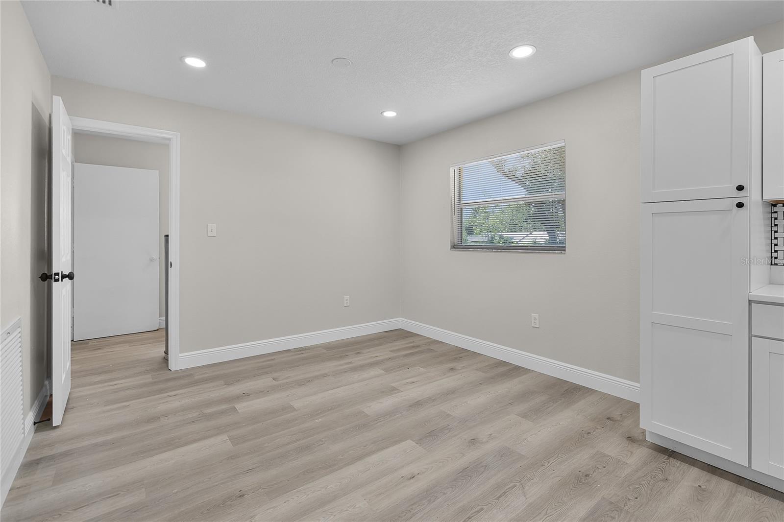 Image 8 of 24 For 1011 13th Street