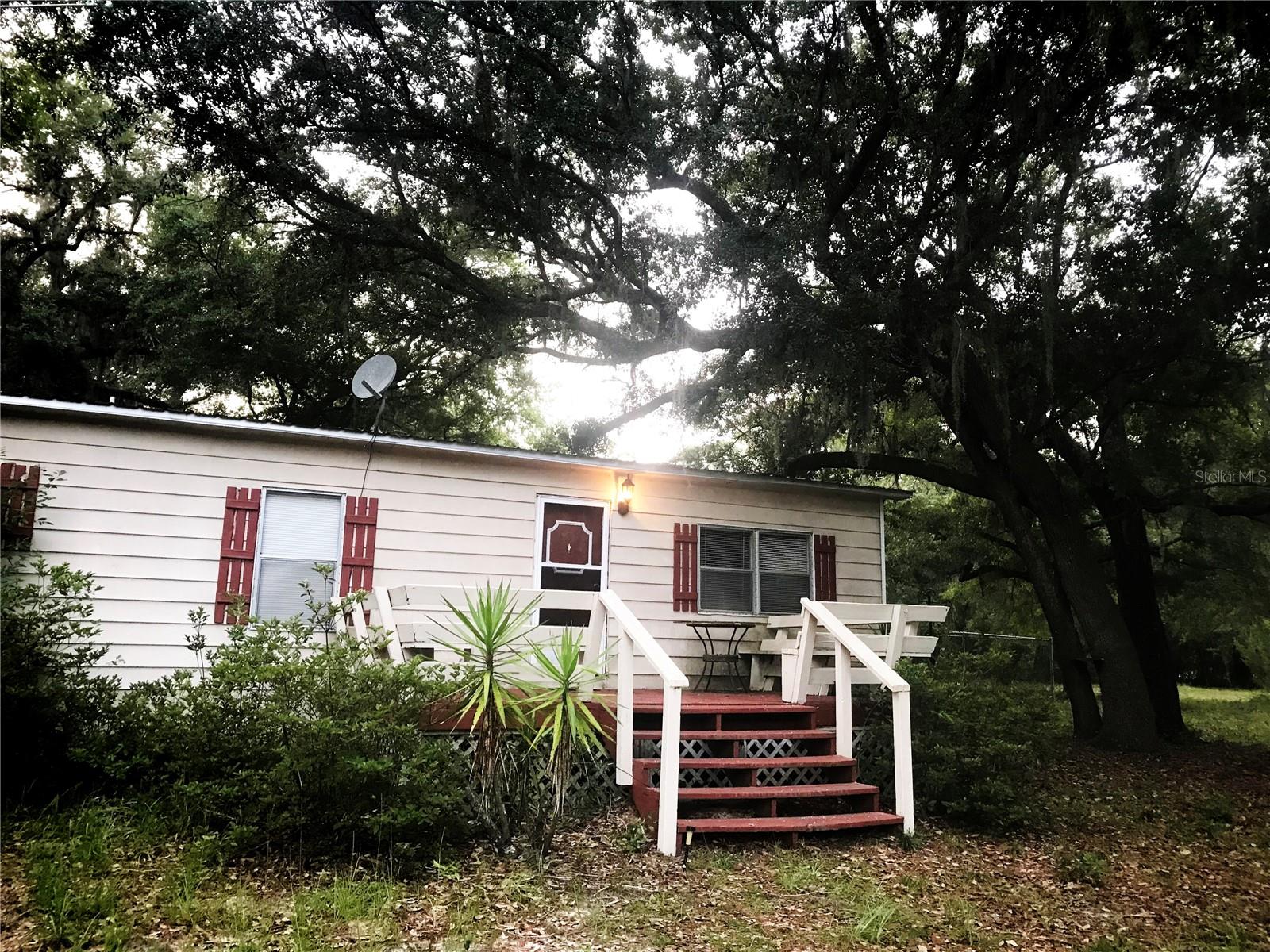 Image 2 of 44 For 118 Millcreek Drive