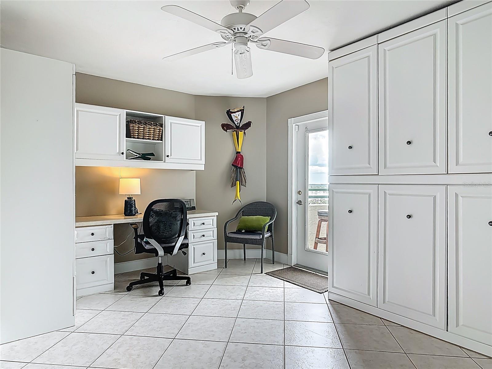 Image 17 of 47 For 2055 Atlantic Avenue 1410