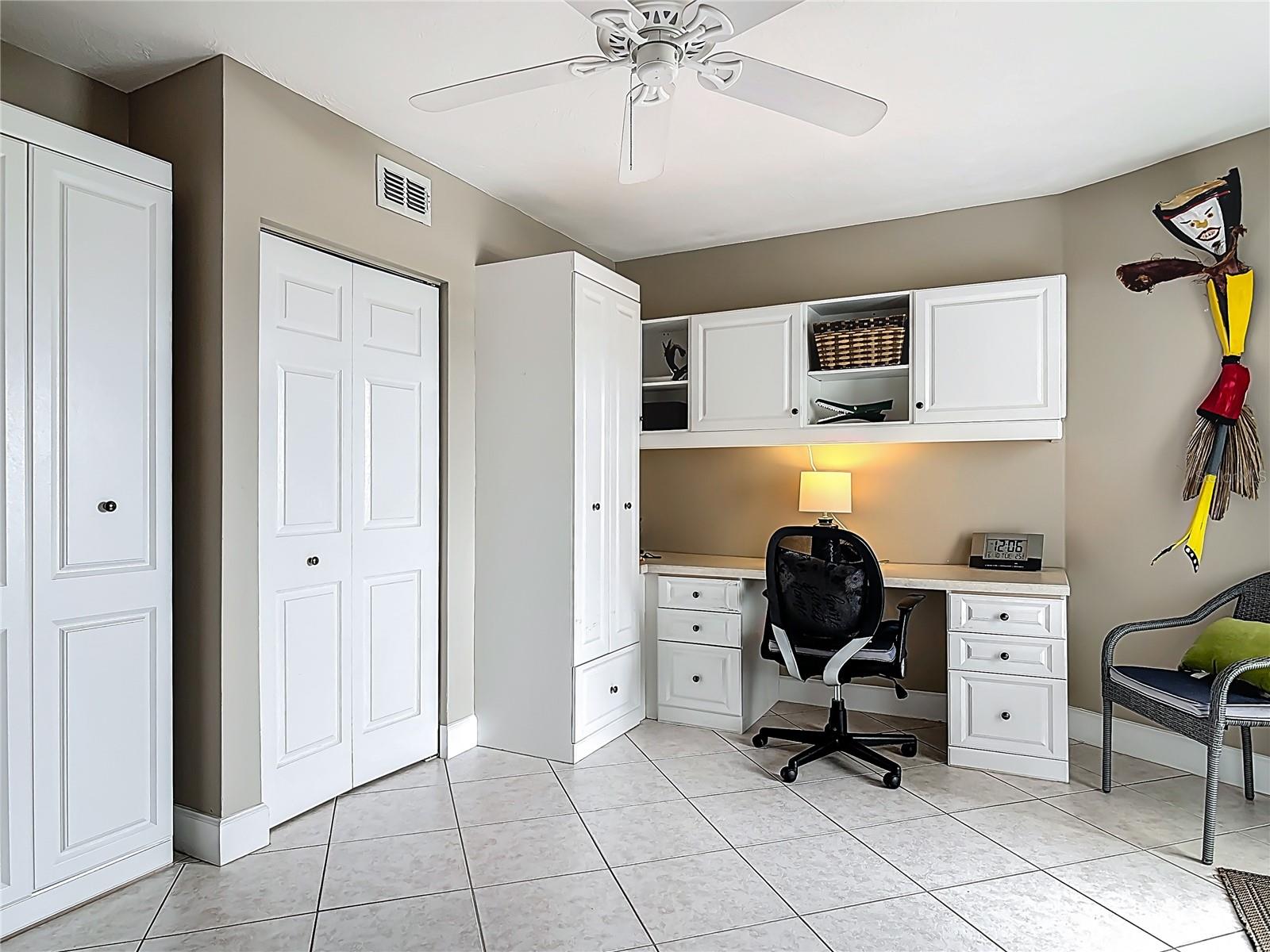 Image 18 of 47 For 2055 Atlantic Avenue 1410