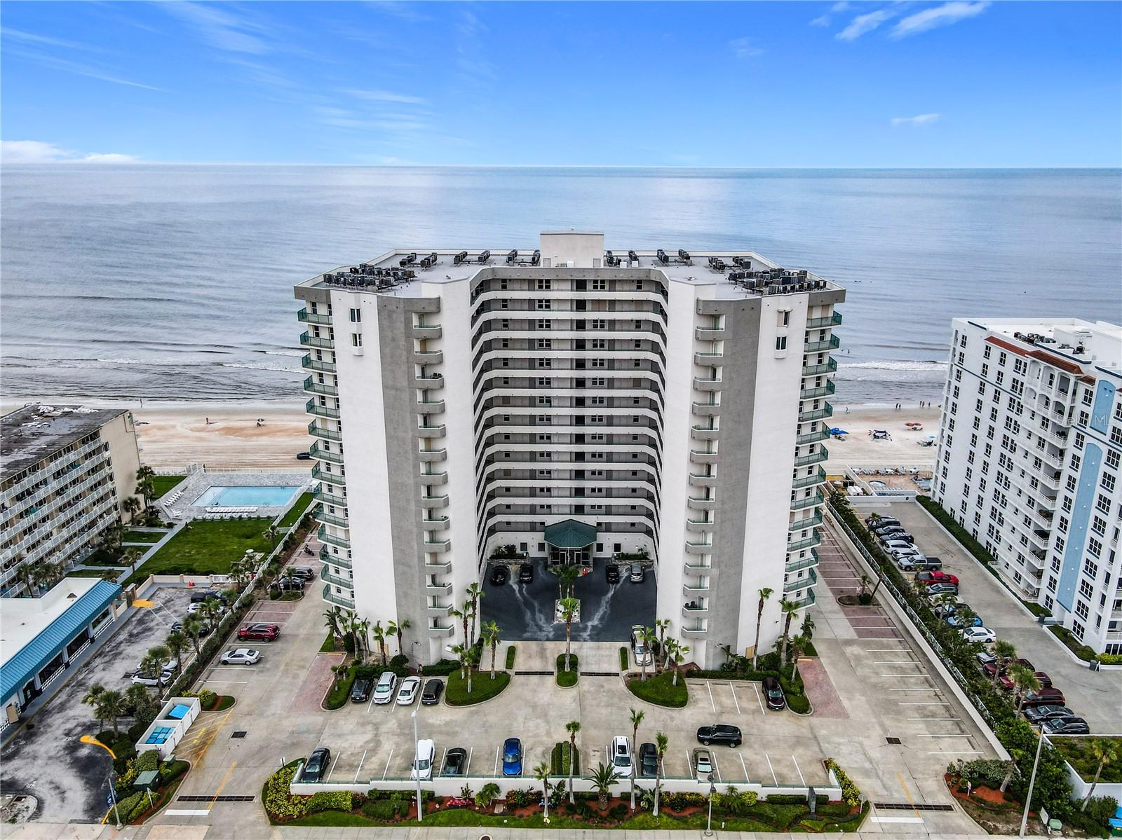 Image 2 of 47 For 2055 Atlantic Avenue 1410