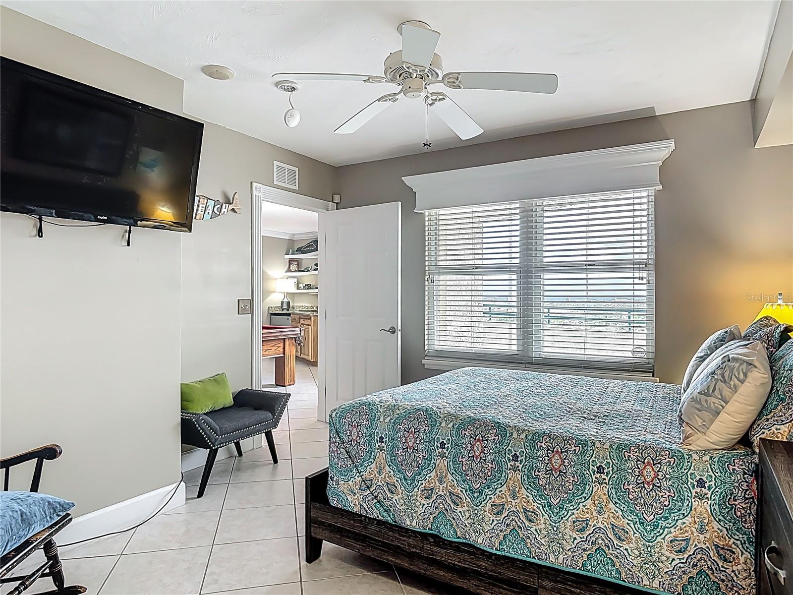 Image 24 of 47 For 2055 Atlantic Avenue 1410