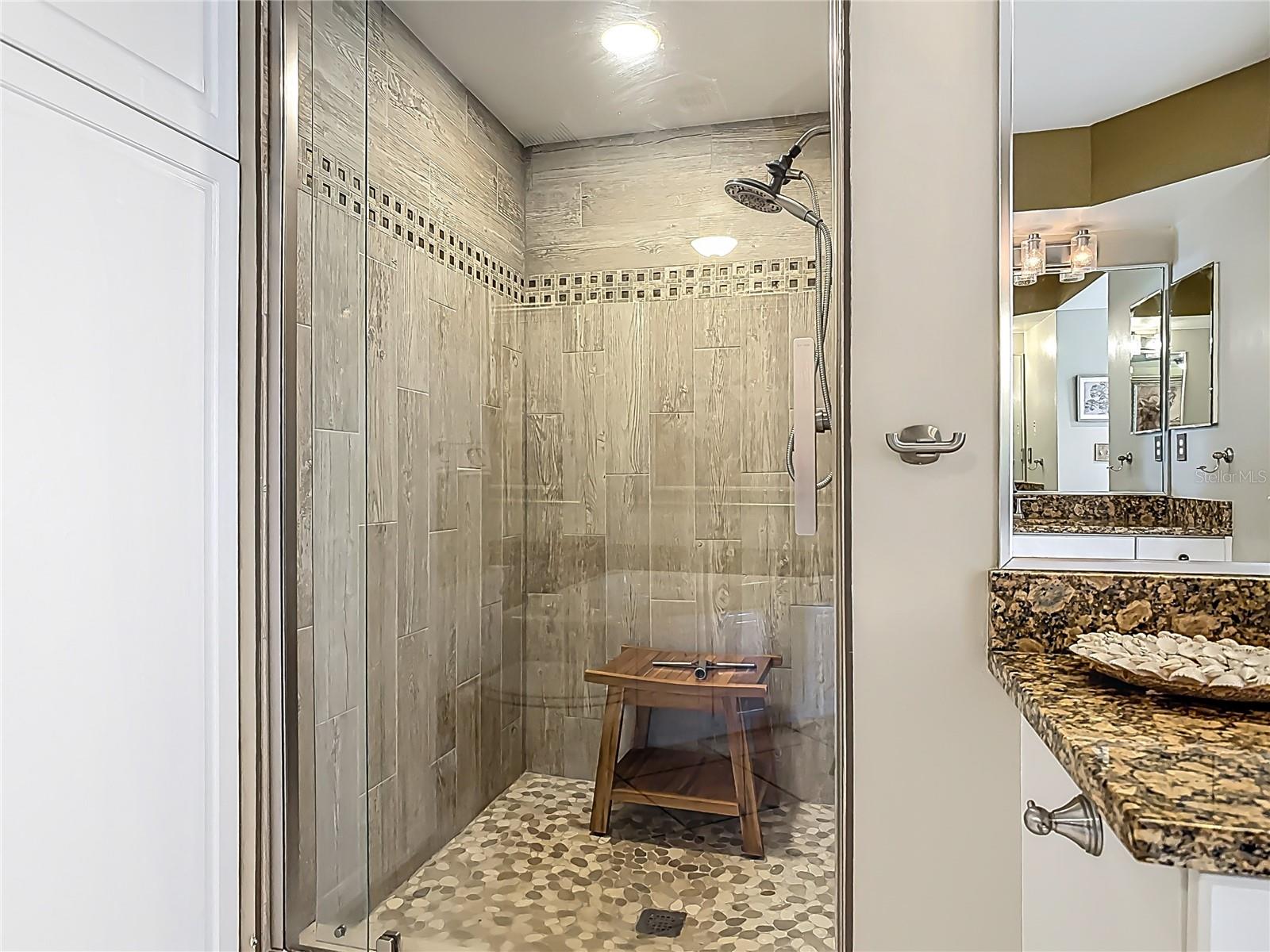 Image 32 of 47 For 2055 Atlantic Avenue 1410