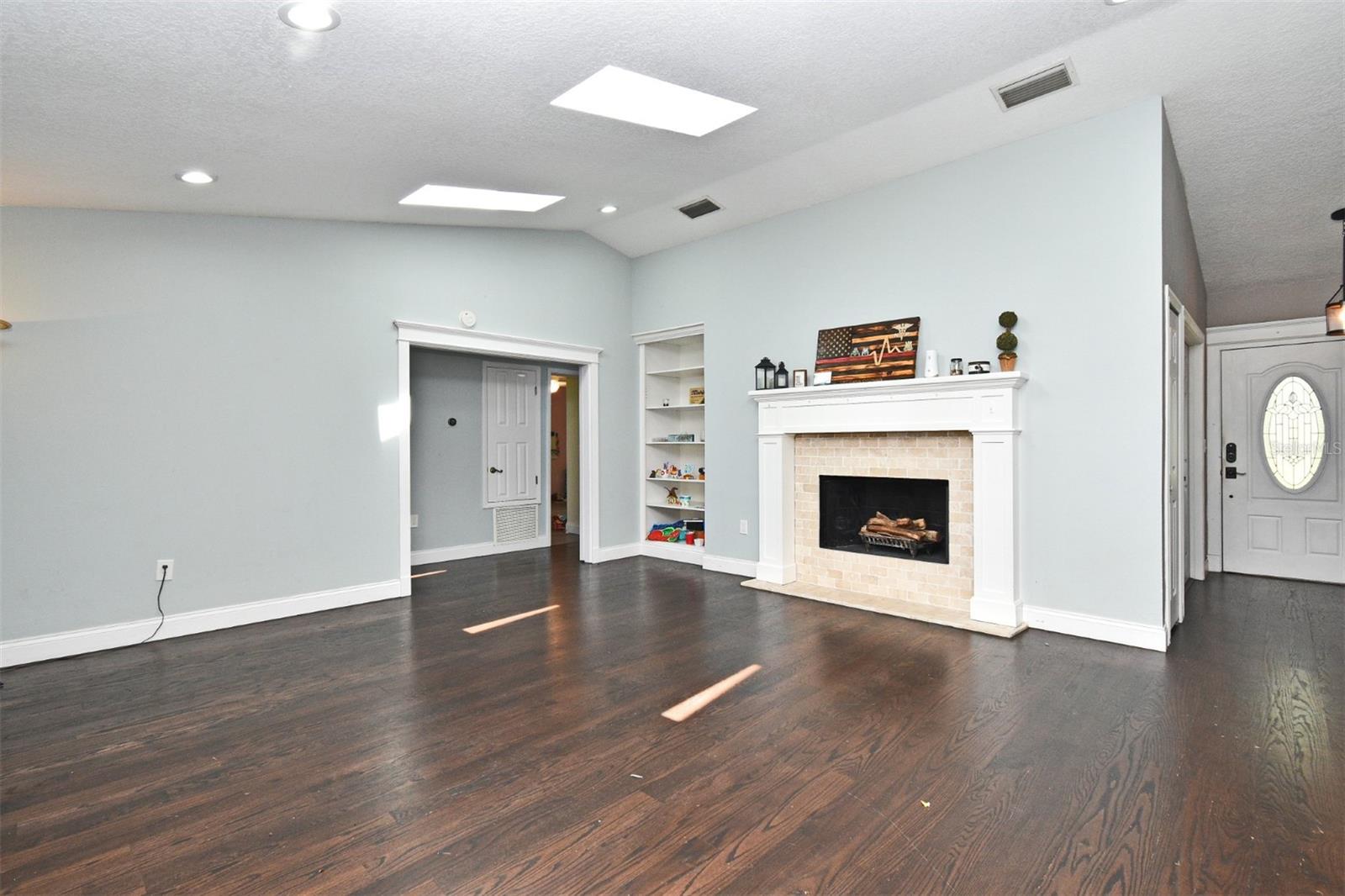 Image 13 of 57 For 448 Stonewood Lane