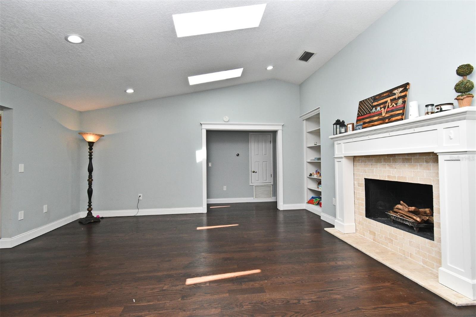 Image 15 of 57 For 448 Stonewood Lane