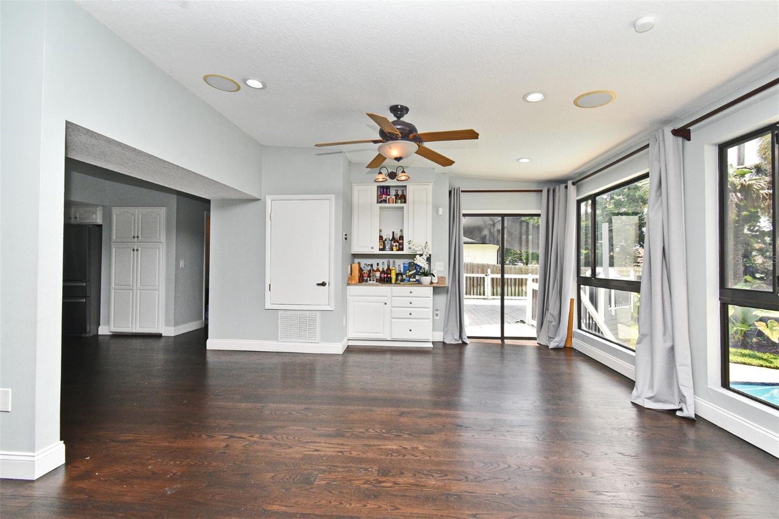 Image 21 of 57 For 448 Stonewood Lane