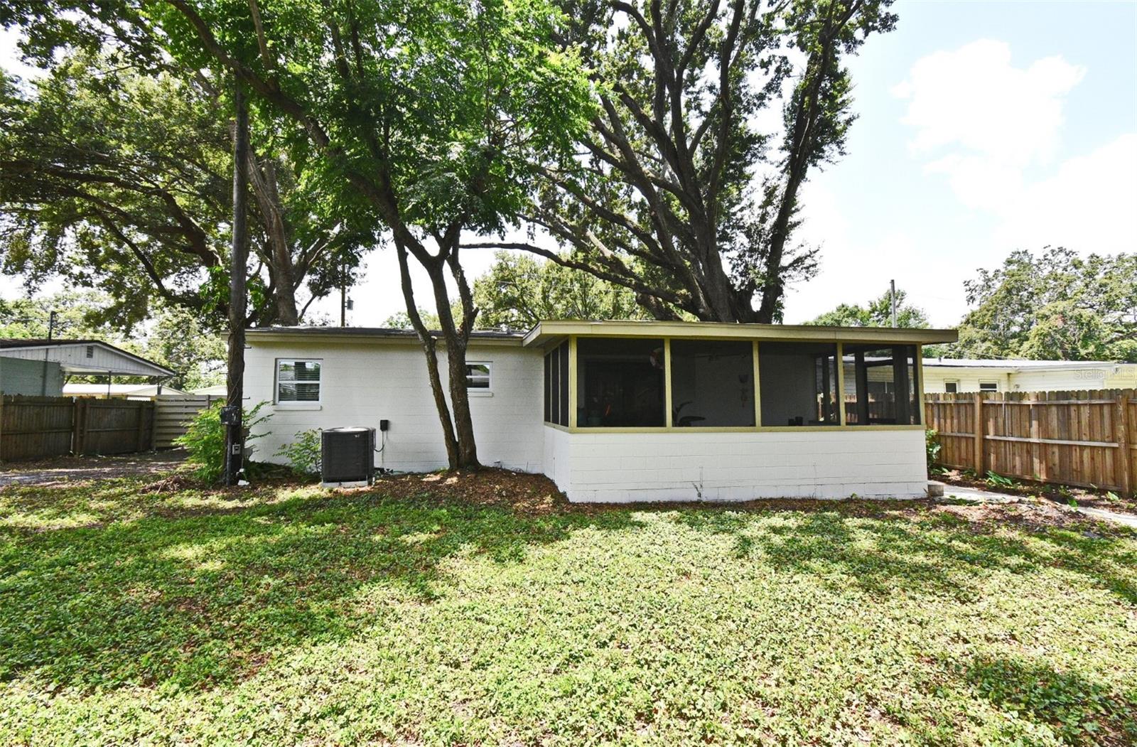 Image 19 of 28 For 3519 Amigos Avenue