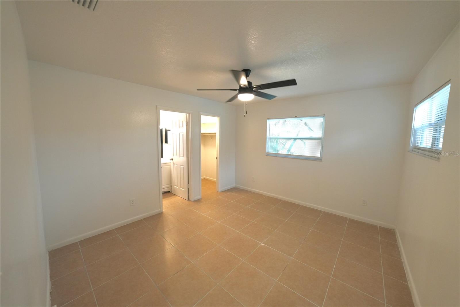 Image 10 of 21 For 2619 Hendy Court