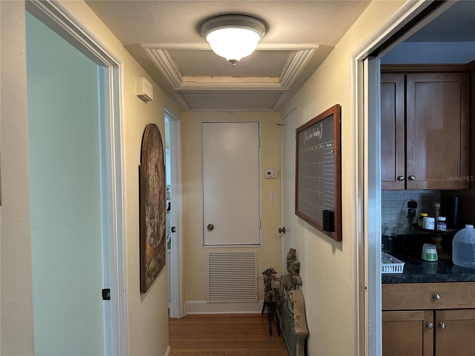 Image 13 of 21 For 2314 Depauw Avenue