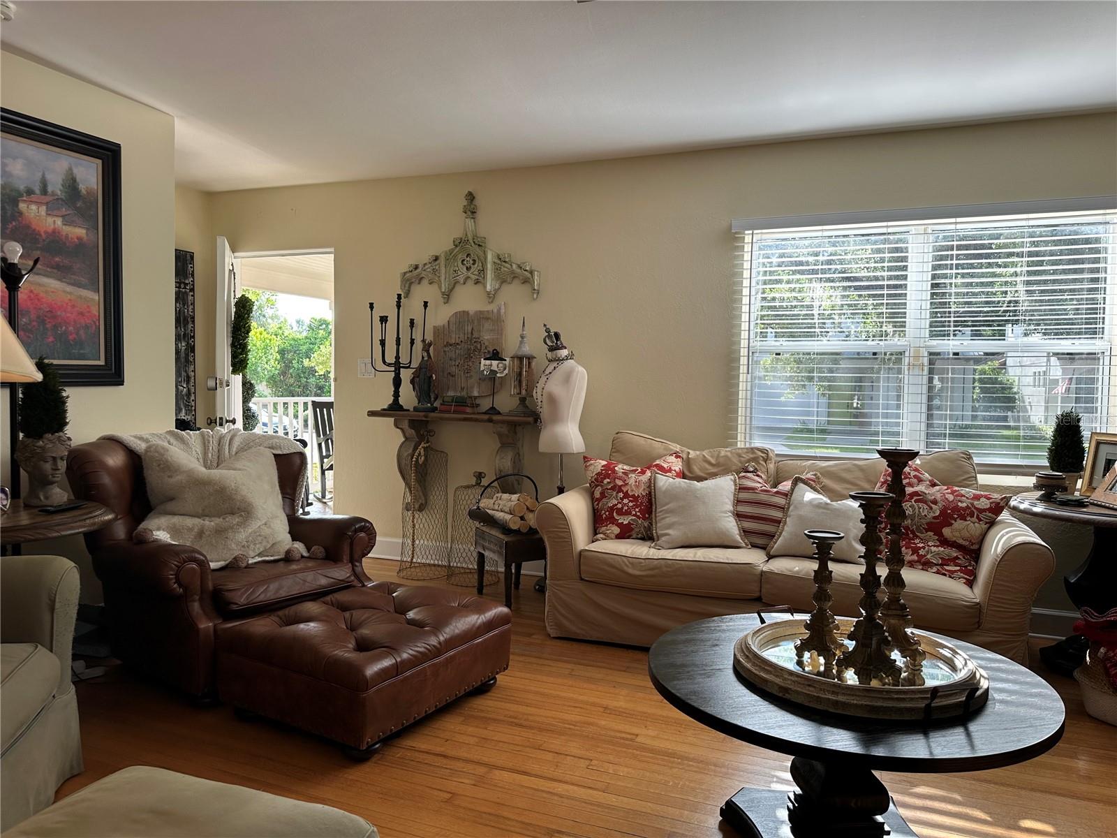 Image 5 of 21 For 2314 Depauw Avenue