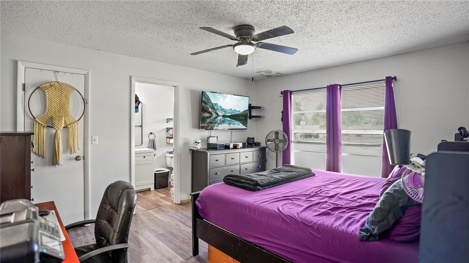 Image 13 of 26 For 3565 Idlewild Street