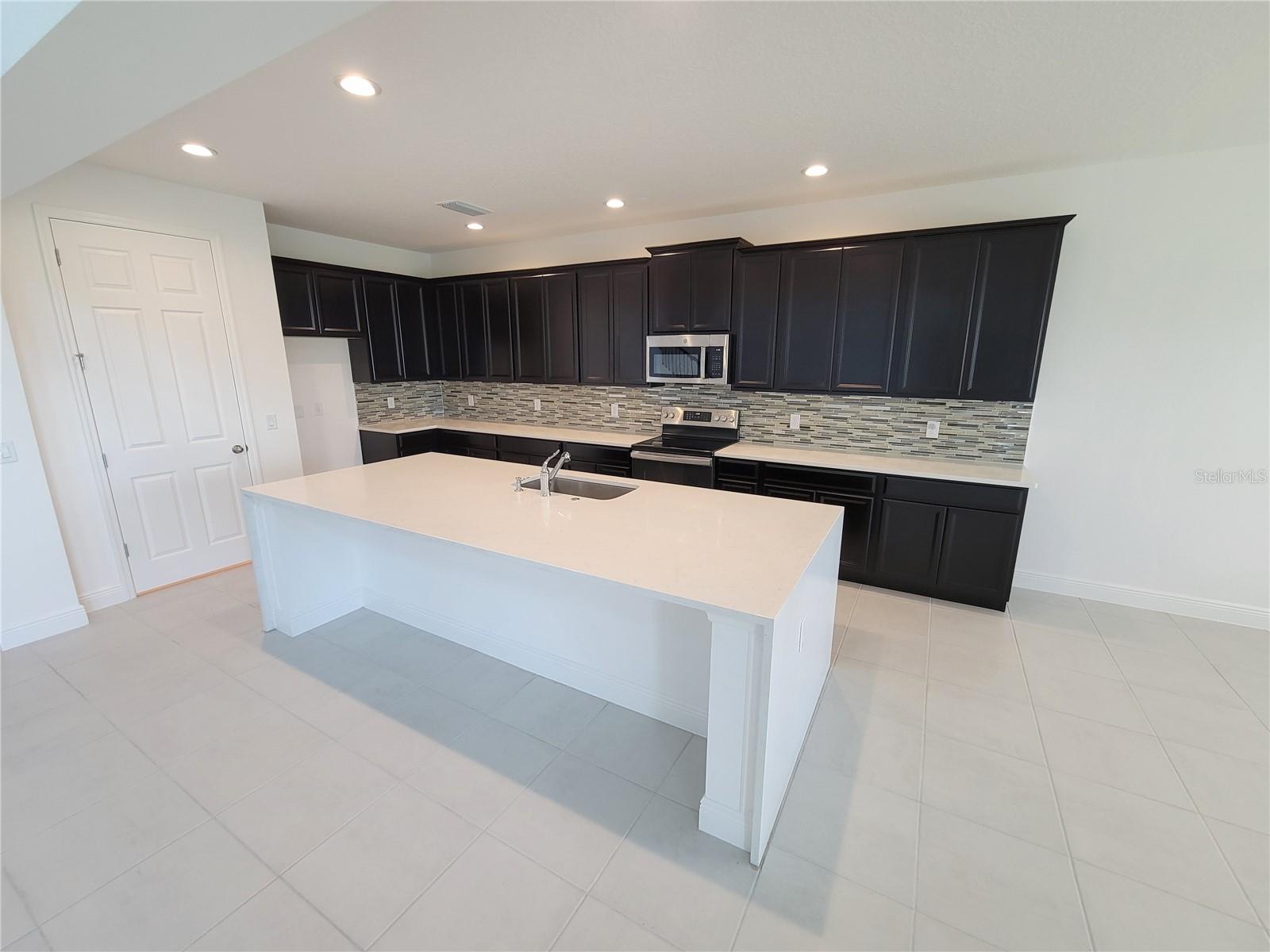 Image 15 of 24 For 4952 Olivia Court