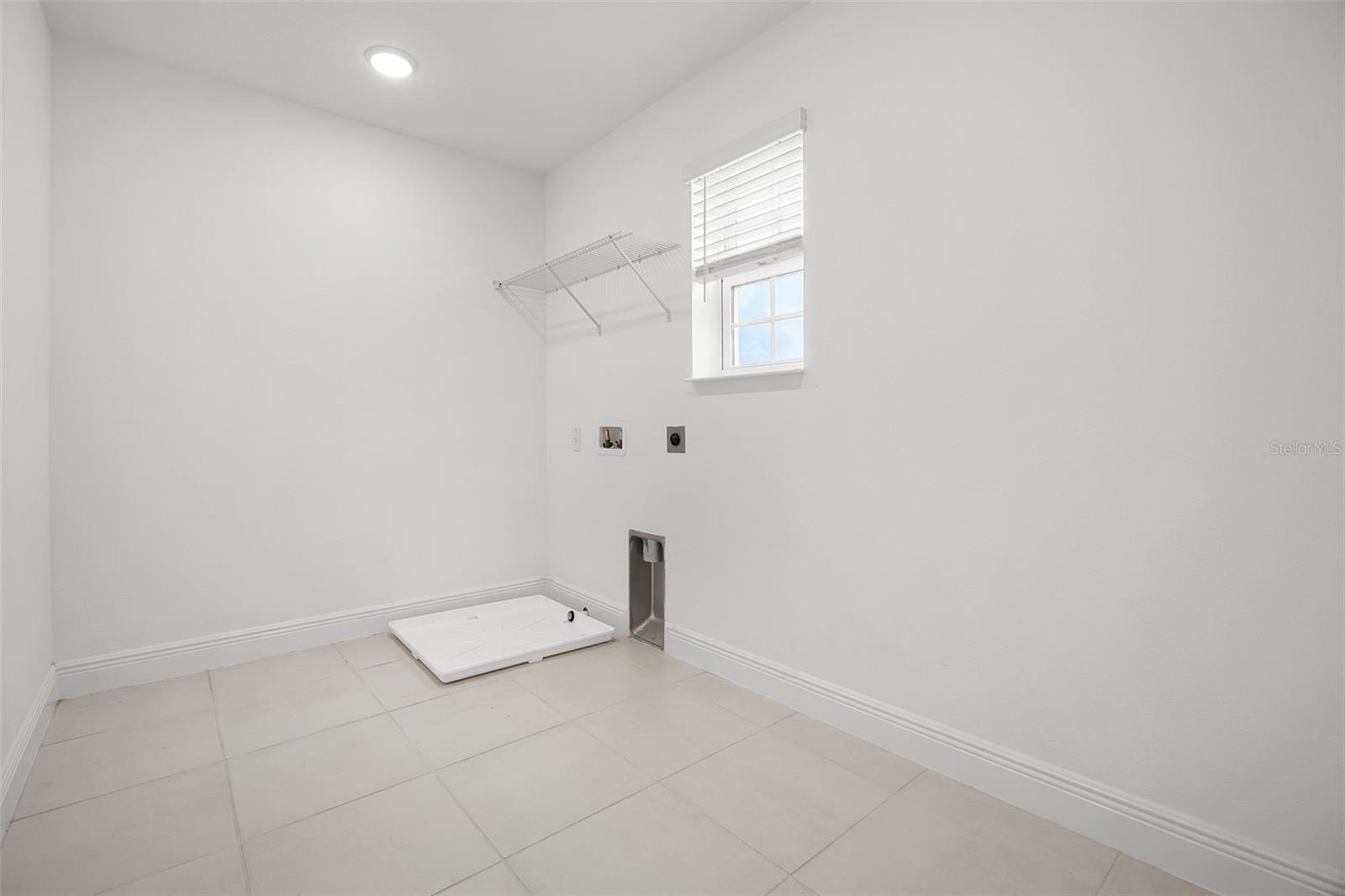 Image 36 of 56 For 4952 Olivia Court