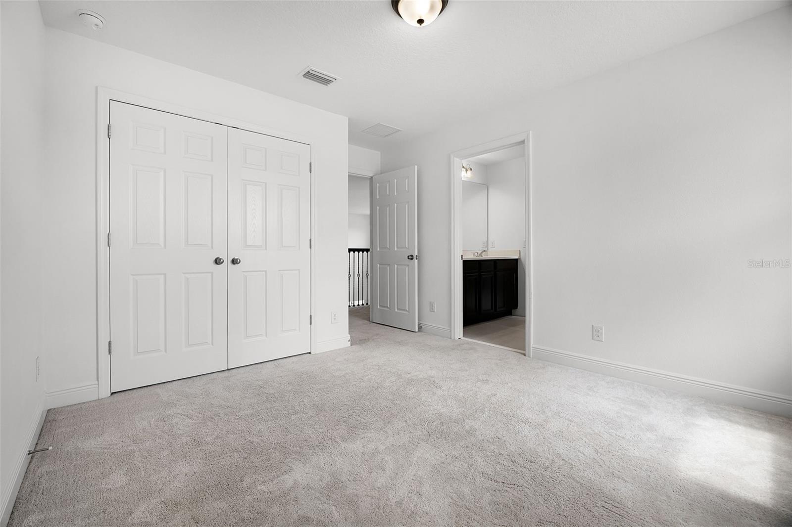 Image 37 of 56 For 4952 Olivia Court