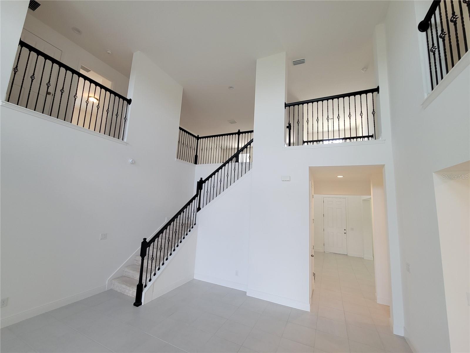 Image 6 of 24 For 4952 Olivia Court