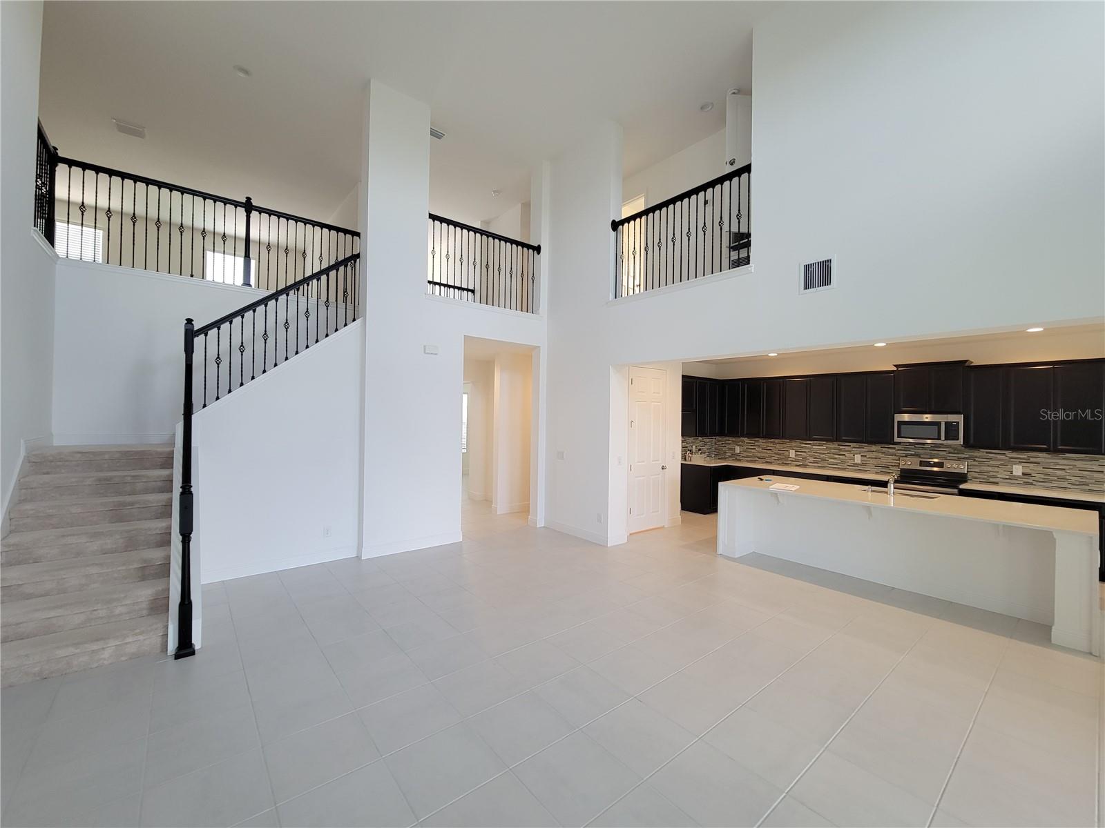 Image 7 of 24 For 4952 Olivia Court