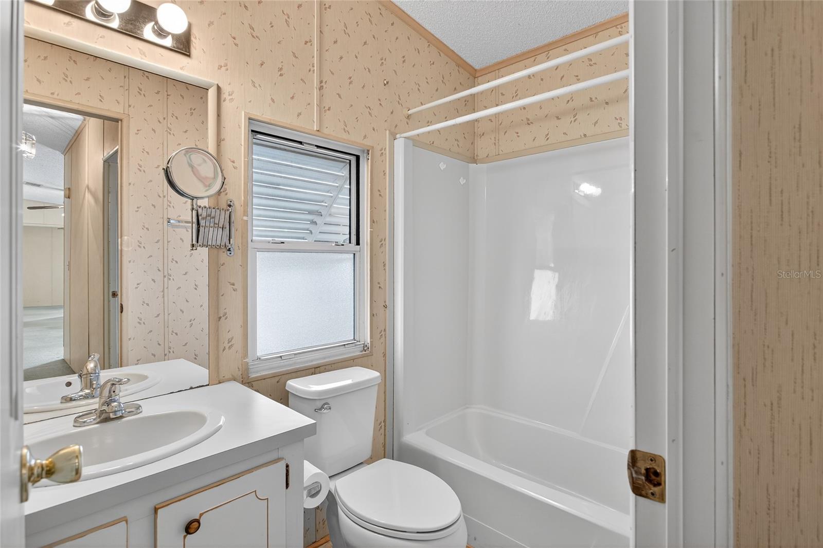 Image 17 of 25 For 3928 Citrus Circle