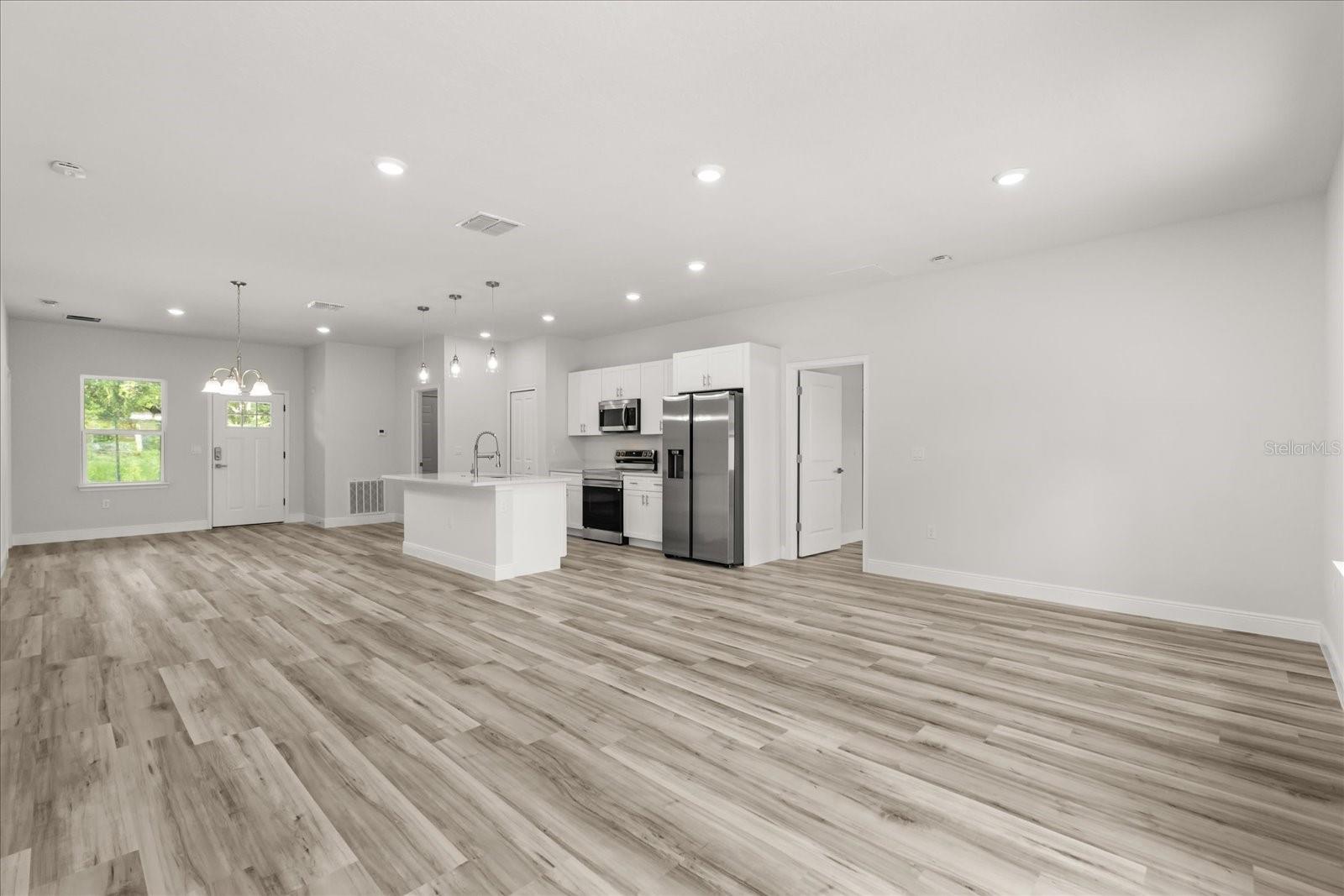 Image 7 of 40 For 4345 143rd Lane Road