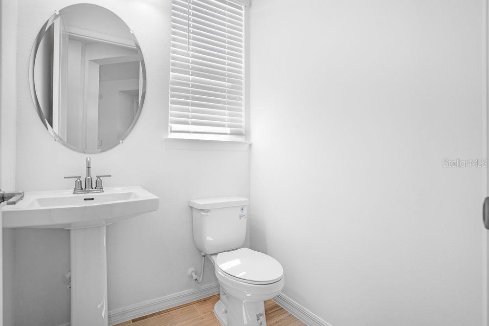 Image 22 of 44 For 5709 Gingham Drive