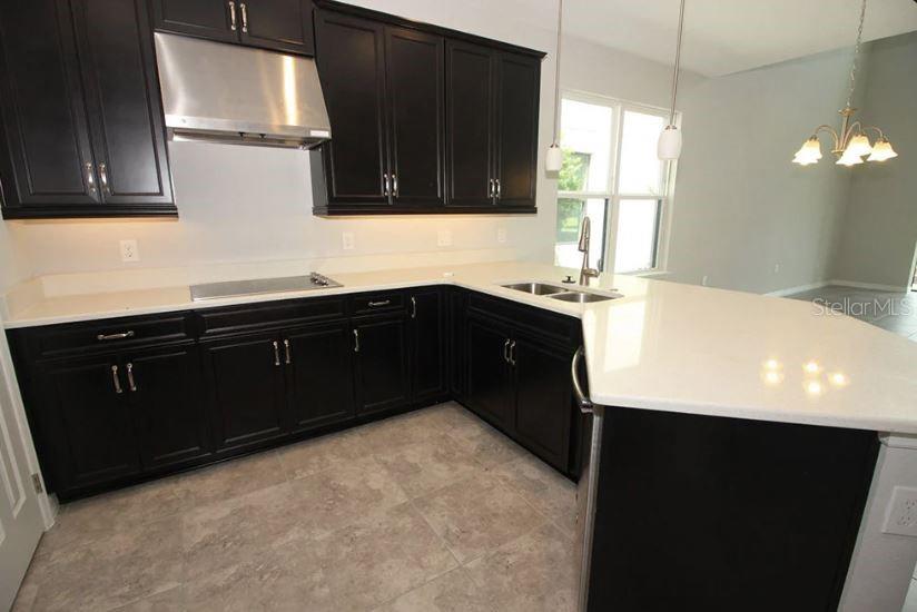 Image 5 of 19 For 5709 Gingham Drive