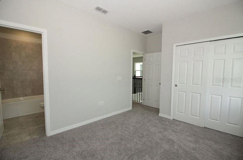 Image 7 of 19 For 5709 Gingham Drive