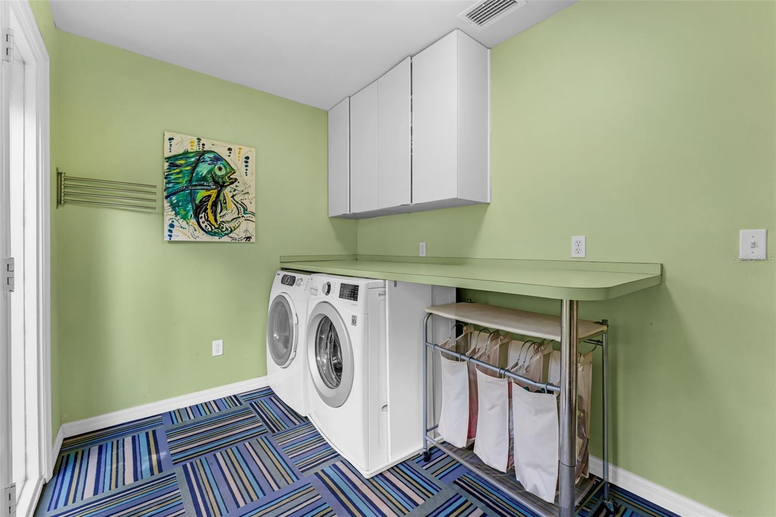 Image 30 of 50 For 4702 Shorecrest Drive