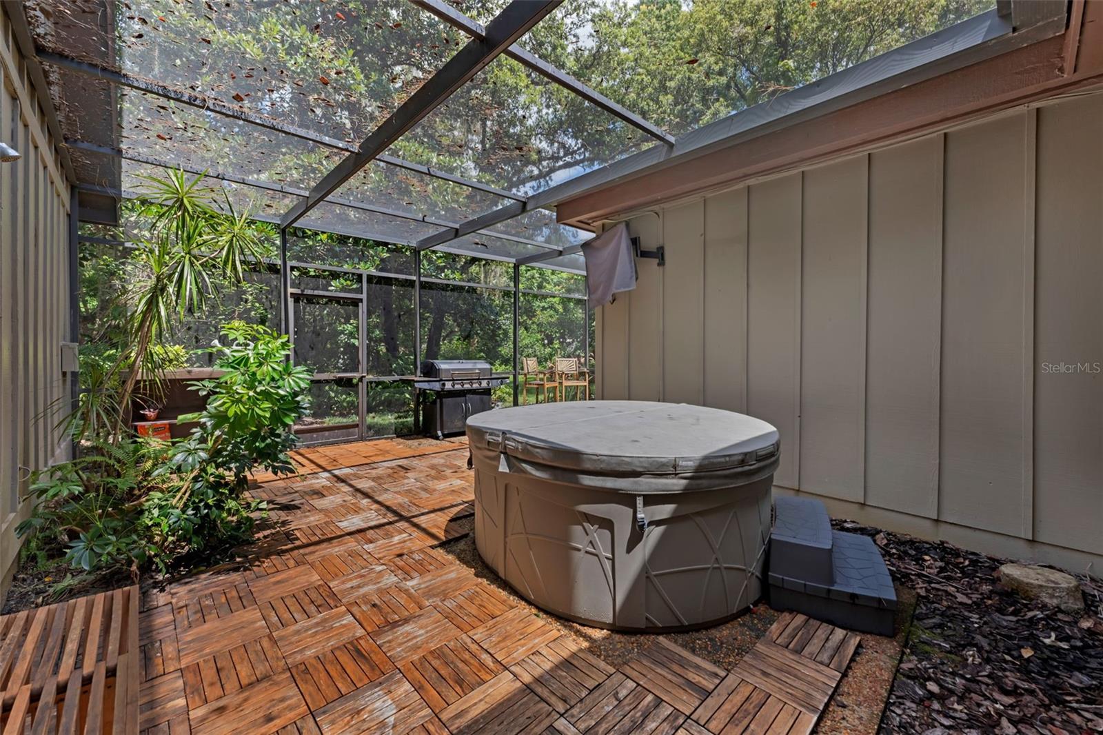 Image 39 of 50 For 4702 Shorecrest Drive