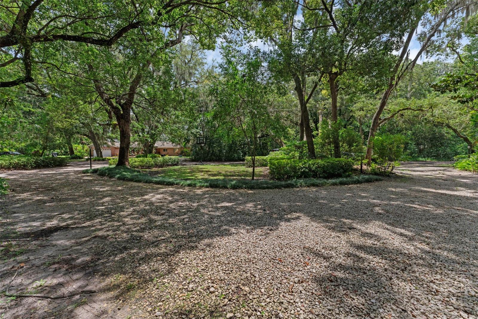Image 4 of 50 For 4702 Shorecrest Drive