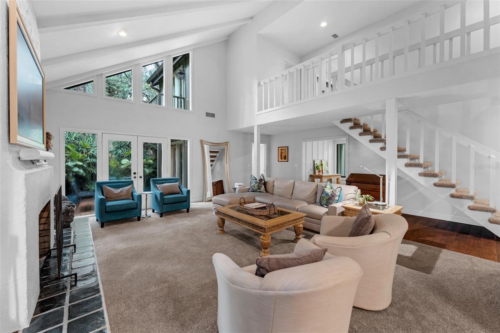 Image 5 of 50 For 4702 Shorecrest Drive